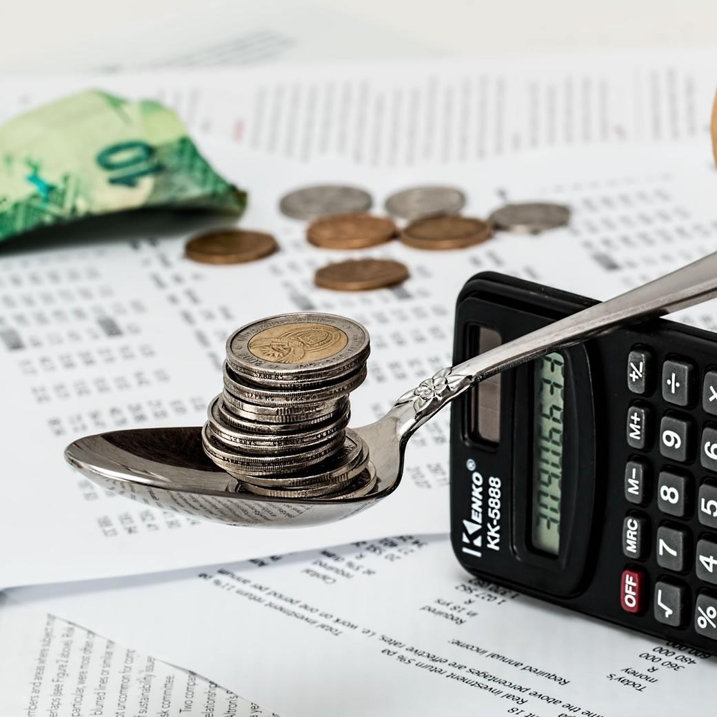 Why you should use accounting software with your website